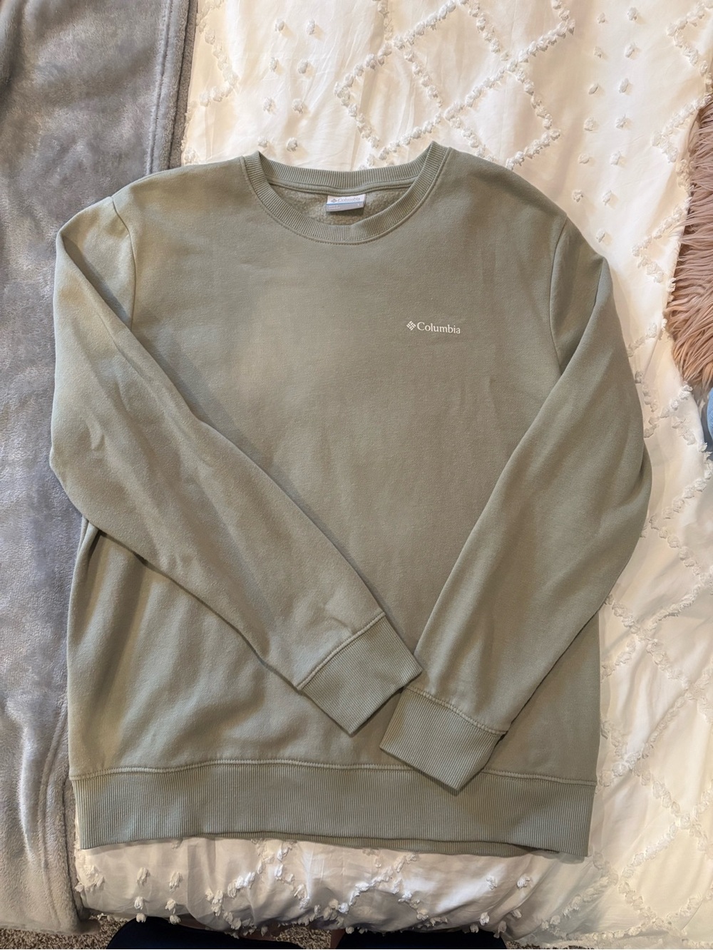 Columbia Crewneck